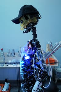 人类发明家 · ISD · 01 2