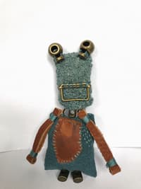 ET · 02 2